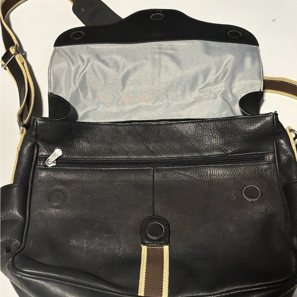 Piel Black Leather‎ European Messenger Bag